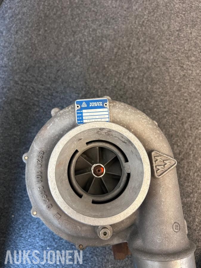 BorgWarner K27 3825200, turbo
